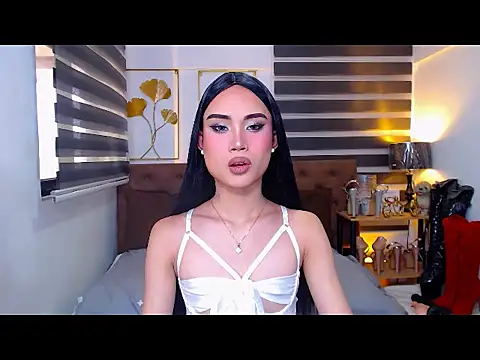 JuicyCockThea online show from 05-08-26, 12:58