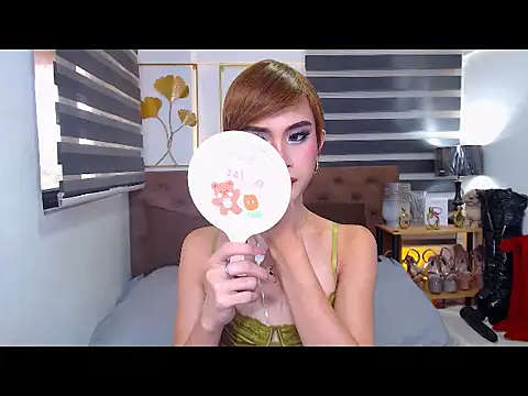 JuicyCockThea online show from 06-12-26, 01:47