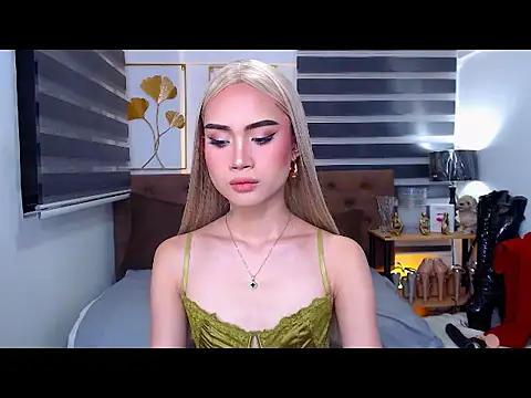 JuicyCockThea online show from 04-25-26, 01:36