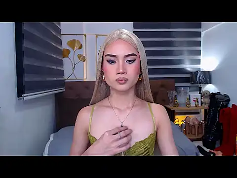JuicyCockThea online show from 04-21-26, 12:12