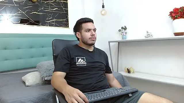 Trevor Ash online show from 02-10-26, 03:27