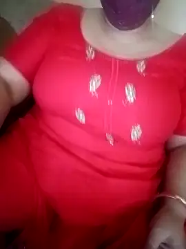 Snapshot of Simran_008 chatting on 02-15-26, 08:46 Simran 008 online show from 02-15-26, 08:46