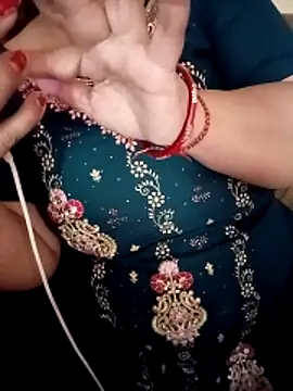 Snapshot of Simran_008 chatting on 04-29-26, 09:35 Simran 008 online show from 04-29-26, 09:35