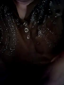 Snapshot of Simran_008 chatting on 02-11-26, 11:32 Simran 008 online show from 02-11-26, 11:32