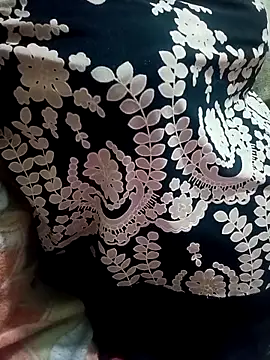 Snapshot of Simran_008 chatting on 02-22-26, 02:52 Simran 008 online show from 02-22-26, 02:52