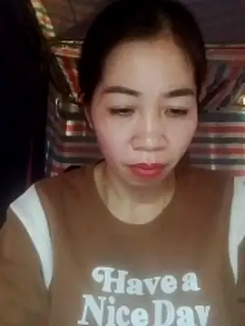 Snapshot of -Lundy- chatting on 02-20-26, 04:09 -Lundy- online show from 02-20-26, 04:09