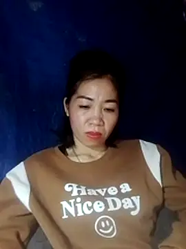 Snapshot of -Lundy- chatting on 02-12-26, 02:06 -Lundy- online show from 02-12-26, 02:06