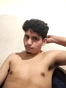 Snapshot of Rodri1k chatting on 02-19-26, 03:03 Rodri1k online show from 02-19-26, 03:03