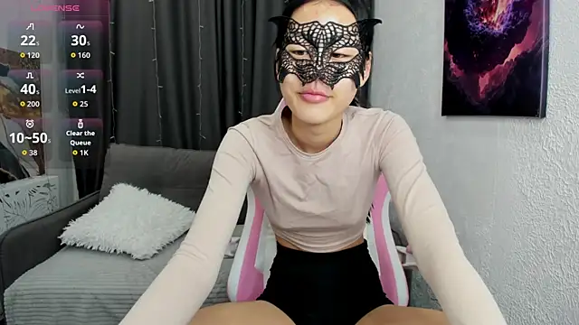 Snapshot of HelenBlazeTrt chatting on 02-16-26, 01:15 HelenBlazeTrt online show from 02-16-26, 01:15