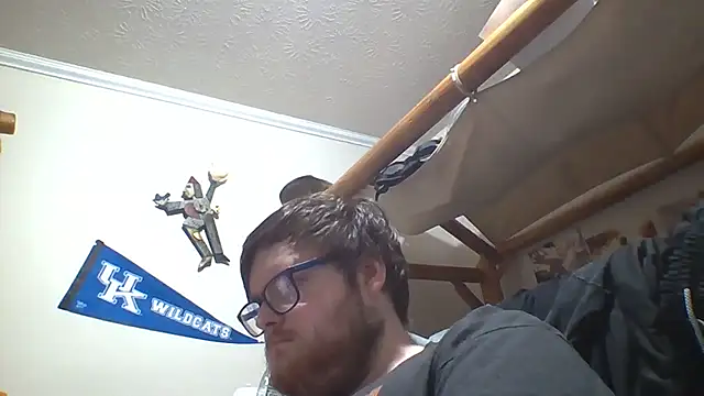 Snapshot of sexygamer74 chatting on 06-12-26, 03:15 sexygamer74 online show from 06-12-26, 03:15