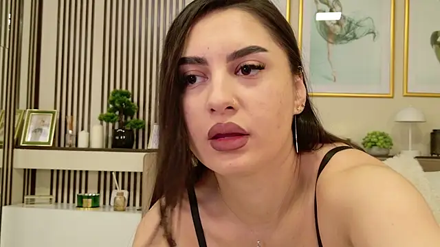 NicolePalm online show from 06-10-26, 06:47