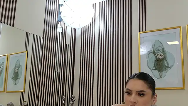 NicolePalm online show from 02-25-26, 04:23