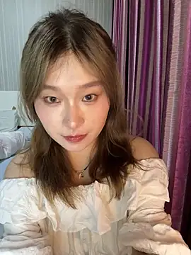 Snapshot of A-cola chatting on 06-15-26, 12:38 A-cola online show from 06-15-26, 12:38