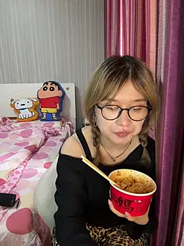 Snapshot of A-cola chatting on 07-10-26, 06:46 A-cola online show from 07-10-26, 06:46