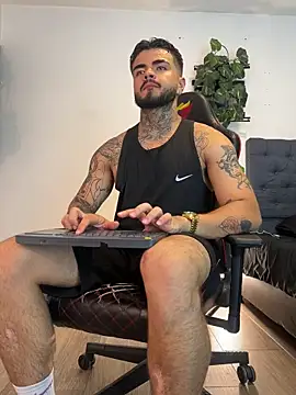 Benjii Carter1 online show from 06-03-26, 03:40