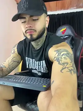 Benjii Carter1 online show from 03-26-26, 03:16