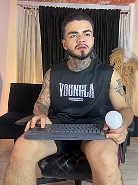 Benjii Carter1 online show from 04-08-26, 02:24