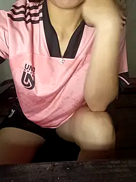 Lavi sexy07 online show from 04-14-26, 03:39