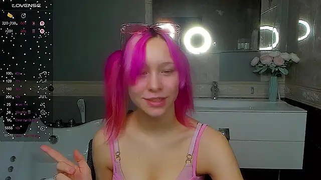 EmilyTrase online show from 03-26-26, 03:49