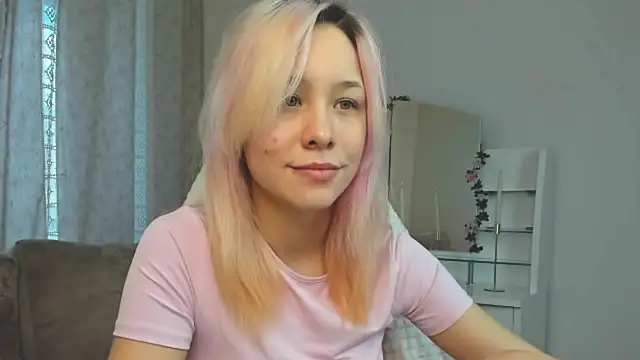 EmilyTrase online show from 04-22-26, 01:12