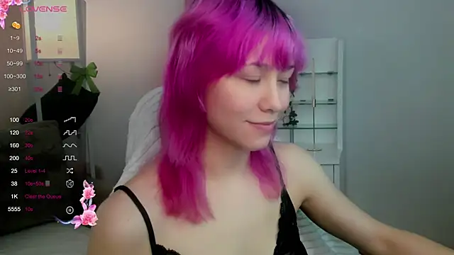 EmilyTrase online show from 05-20-26, 01:13