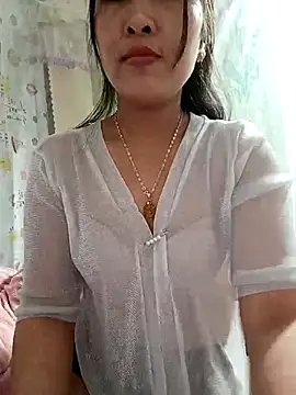 Snapshot of Ella_lee18 chatting on 03-01-26, 11:16 Ella lee18 online show from 03-01-26, 11:16