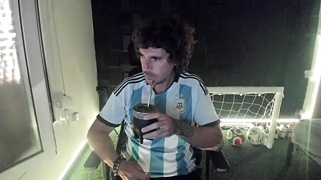joaquin420 hot online show from 06-17-26, 06:18