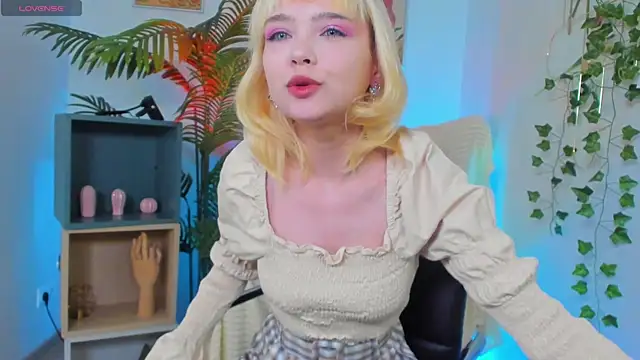 wow angel online show from 03-21-26, 05:41