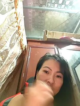 Snapshot of Aly_live chatting on 02-25-26, 02:01 Aly live online show from 02-25-26, 02:01