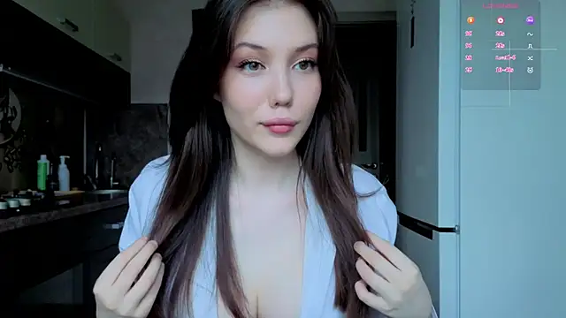 Snapshot of amelyay chatting on 06-08-26, 11:33 amelyay online show from 06-08-26, 11:33