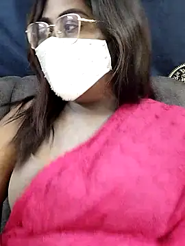 Snapshot of Revanthika-27 chatting on 02-09-26, 05:22 Revanthika-27 online show from 02-09-26, 05:22