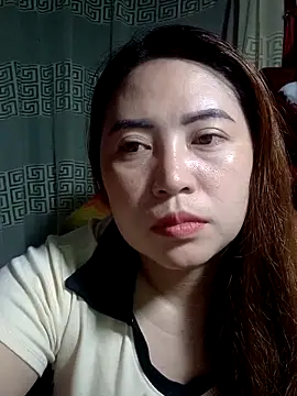 Snapshot of yun_2006 chatting on 05-20-26, 03:09 yun 2006 online show from 05-20-26, 03:09