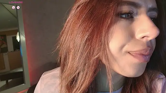 Mia  Moon1 online show from 02-10-26, 01:26