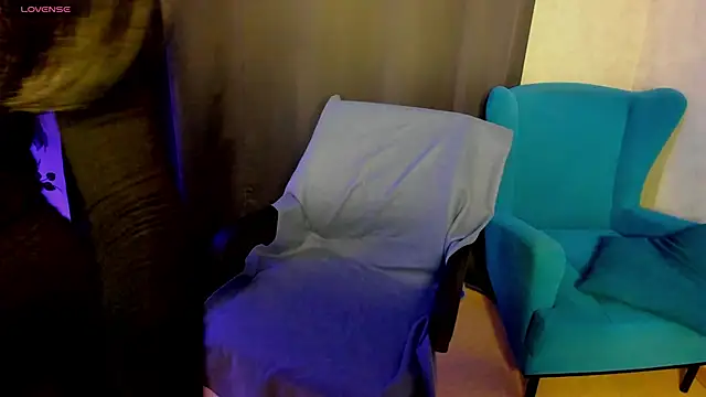 little  isabel online show from 05-20-26, 01:35