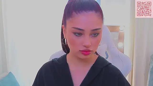 Sofia Plump online show from 03-22-26, 10:06