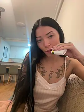 Karmenlovex online show from 03-13-26, 07:19