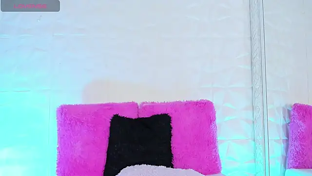 Ema Jackson online show from 06-25-26, 10:59