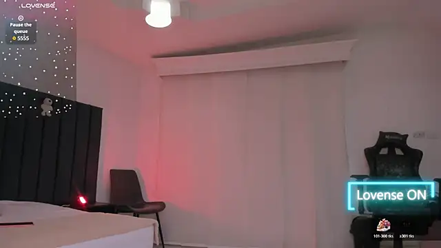 Snapshot of Sofi_cleveland chatting on 02-24-26, 08:53 Sofi cleveland online show from 02-24-26, 08:53