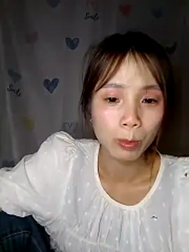 Snapshot of -Bada- chatting on 04-15-26, 06:30 -Bada- online show from 04-15-26, 06:30