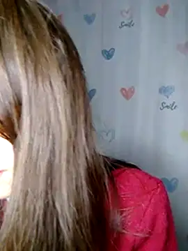 Snapshot of -Bada- chatting on 03-08-26, 04:49 -Bada- online show from 03-08-26, 04:49