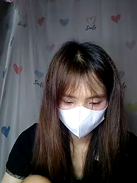 Snapshot of -Bada- chatting on 04-13-26, 01:26 -Bada- online show from 04-13-26, 01:26