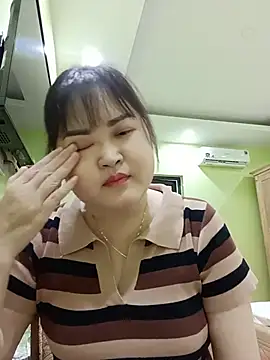 Kee-kimlee online show from 07-15-26, 05:53
