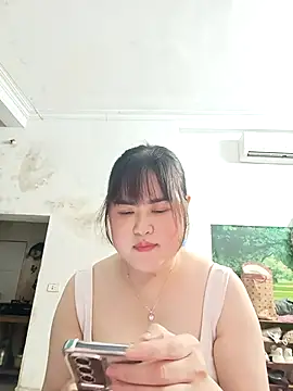 Kee-kimlee online show from 04-23-26, 02:40