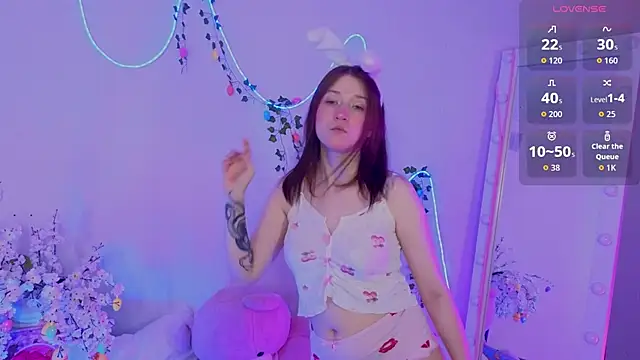 MmollyMay online show from 04-07-26, 10:17