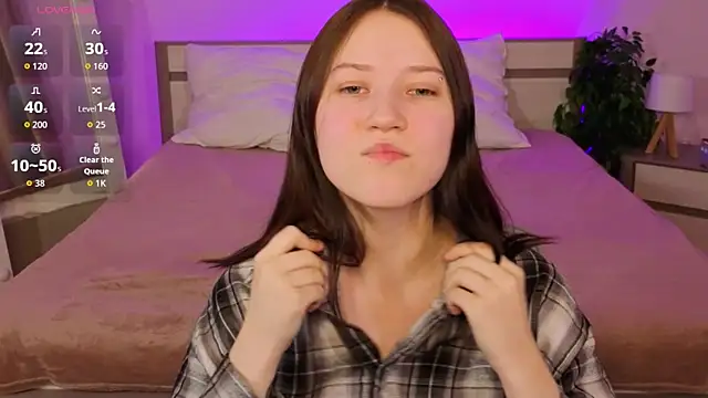 Snapshot of MmollyMay chatting on 02-24-26, 10:16 MmollyMay online show from 02-24-26, 10:16