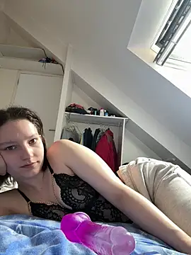 Mis-Elisa96 online show from 04-30-26, 02:57