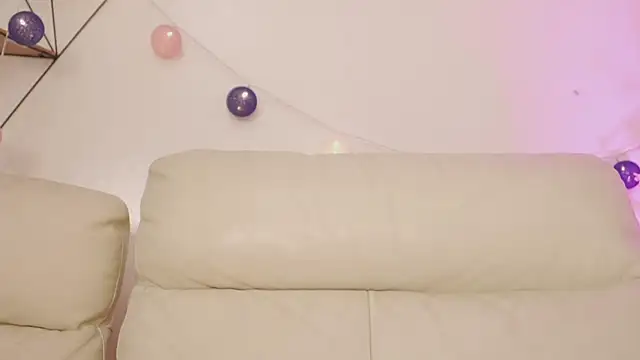 Shopie Colucci online show from 02-21-26, 10:50