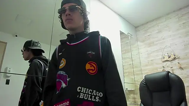 Snapshot of Jordi_Cooper chatting on 02-26-26, 07:47 Jordi Cooper online show from 02-26-26, 07:47