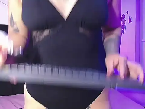 DakotaRouse1 online show from 04-02-26, 12:23