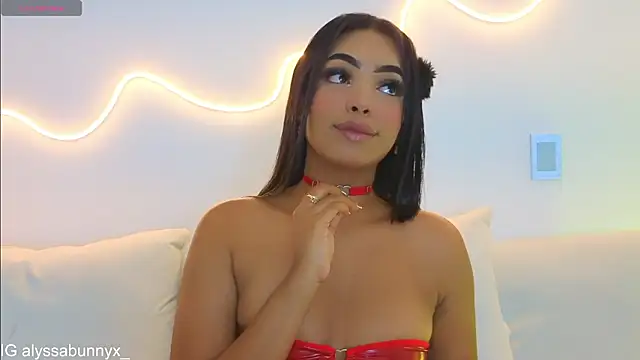 Alyssa bunnyx online show from 03-23-26, 04:01